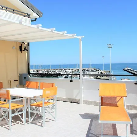 Fiorella Appart hôtel 3*