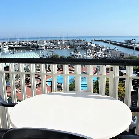 公寓式酒店 Fiorella 3*