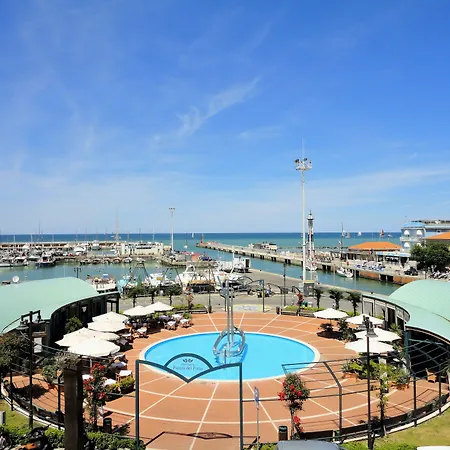 Appart hôtel Fiorella 3*