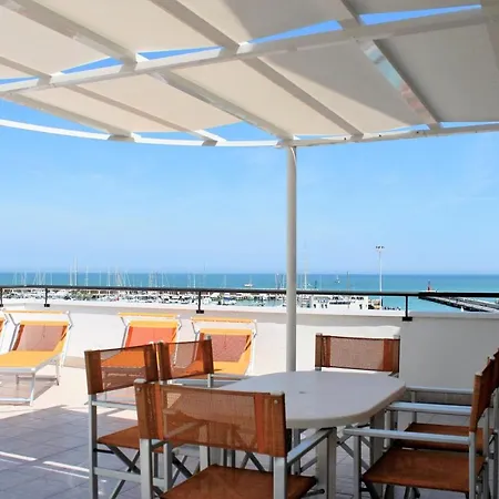 Fiorella Appart hôtel 3*