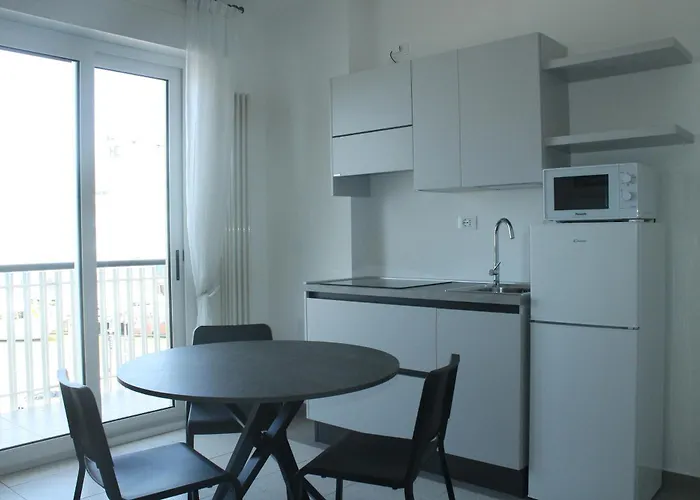 Aparthotel Fiorella Cattolica