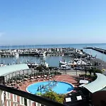 Fiorella Apartmanhotel