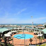 Apartmanhotel Fiorella Cattolica