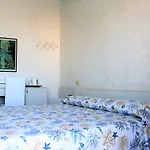 Fiorella 3*