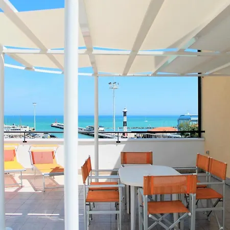 Fiorella 3* Cattolica