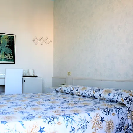 Fiorella 3*