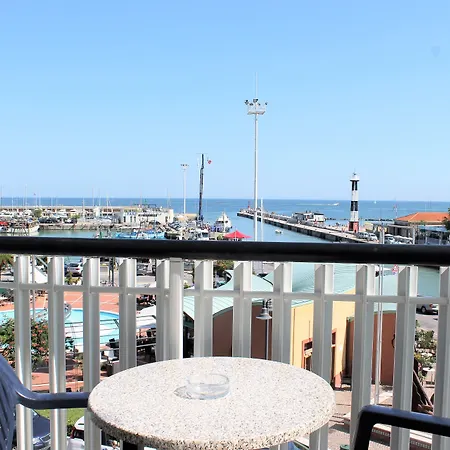 Fiorella Aparthotel
