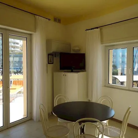 Fiorella 3* Cattolica