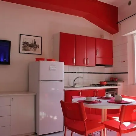 Fiorella Aparthotel