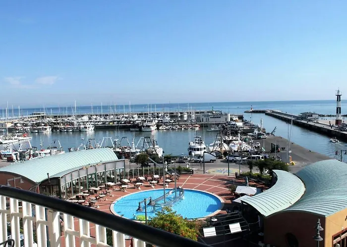 Fiorella Aparthotel