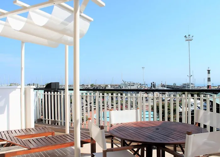 Fiorella Aparthotel