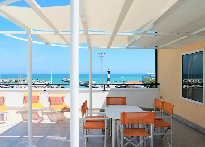 Fiorella 3* Cattolica