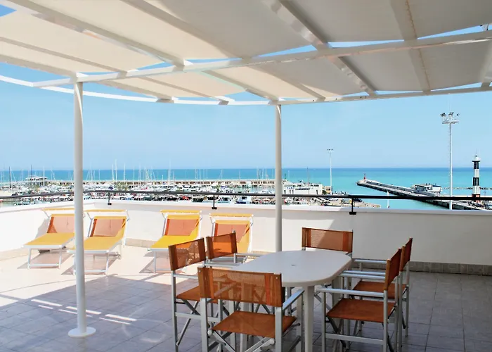 Fiorella 아파트호텔