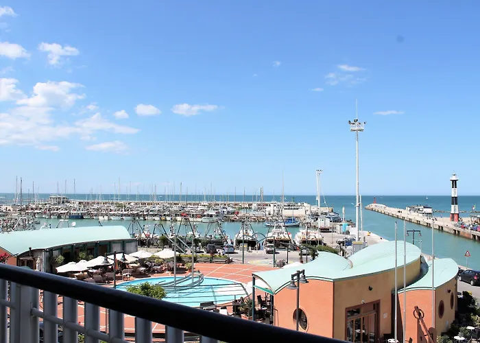 Fiorella 3* كاتوليكا