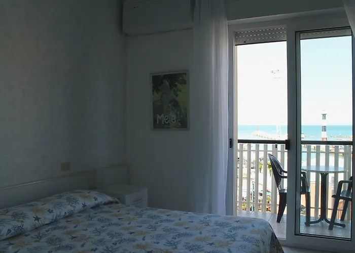 Fiorella 3* كاتوليكا