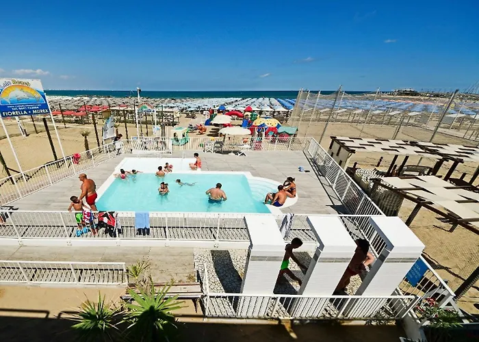 Fiorella 아파트호텔 3*